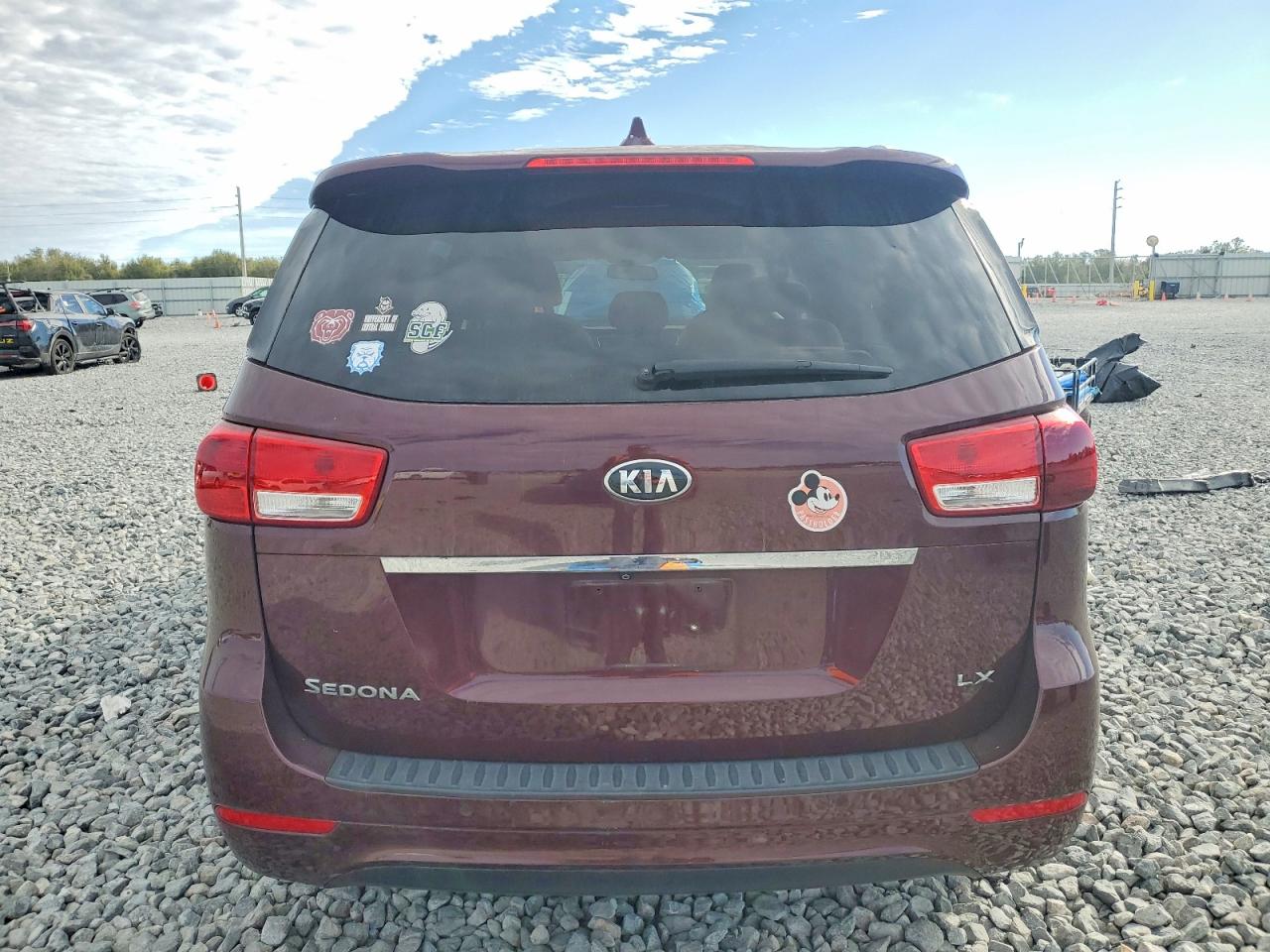 2016 KIA SEDONA LX photo 6