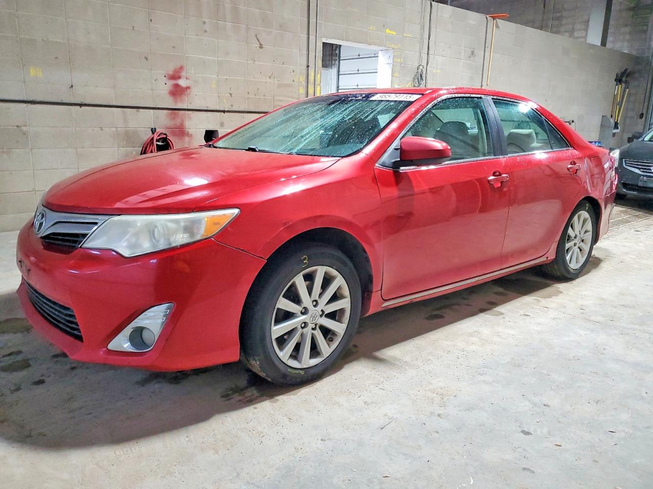 2013 TOYOTA CAMRY