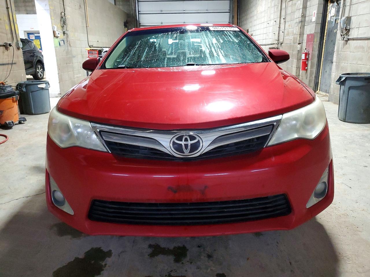 2013 TOYOTA CAMRY L photo 5