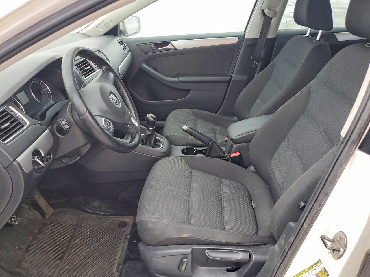 2013 VOLKSWAGEN JETTA SE photo 7