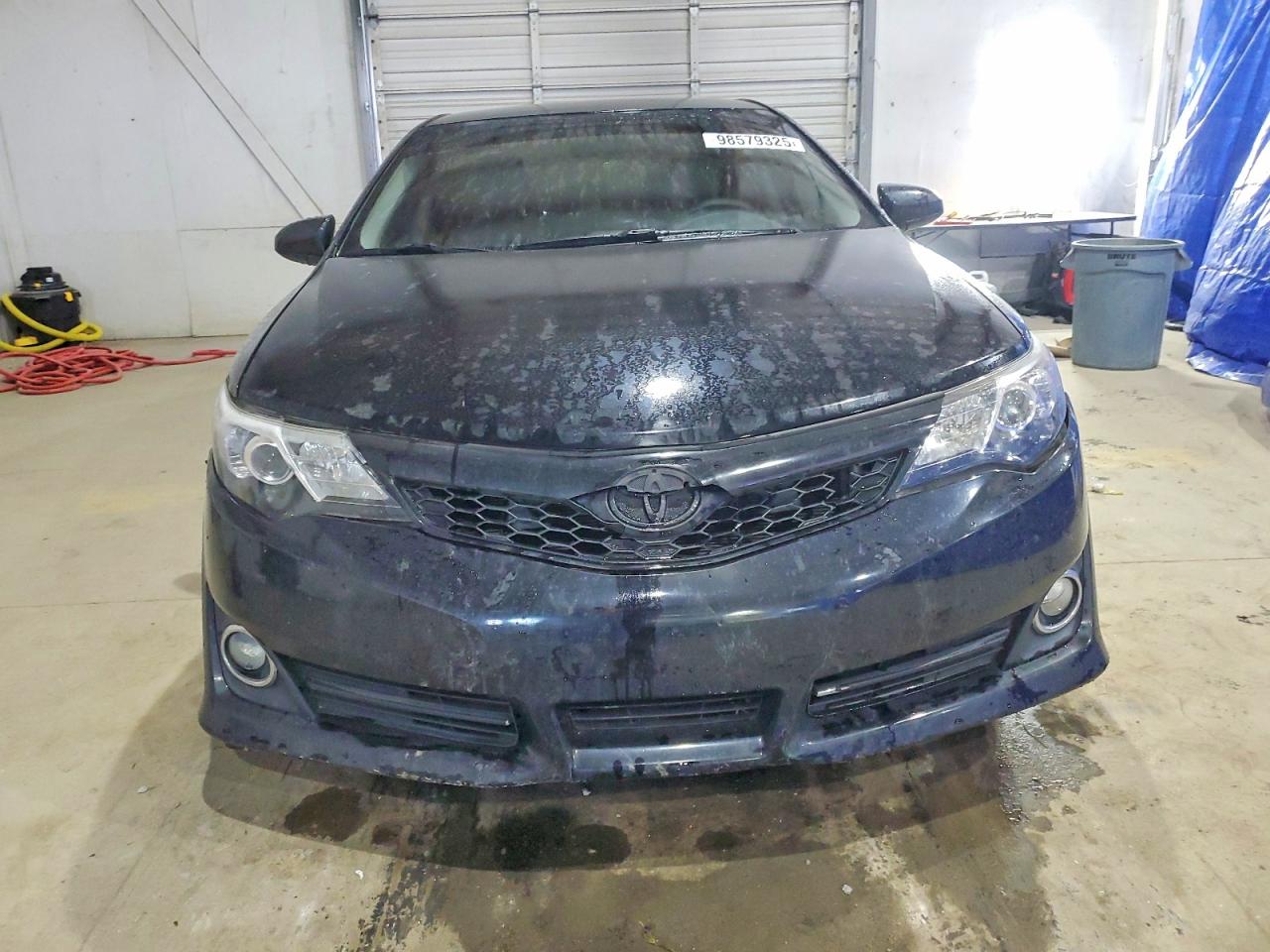 2012 TOYOTA CAMRY BASE photo 5