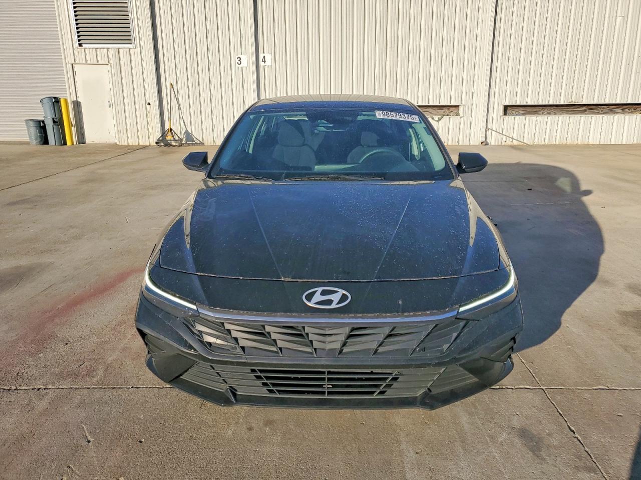 2024 HYUNDAI ELANTRA SEL photo 5