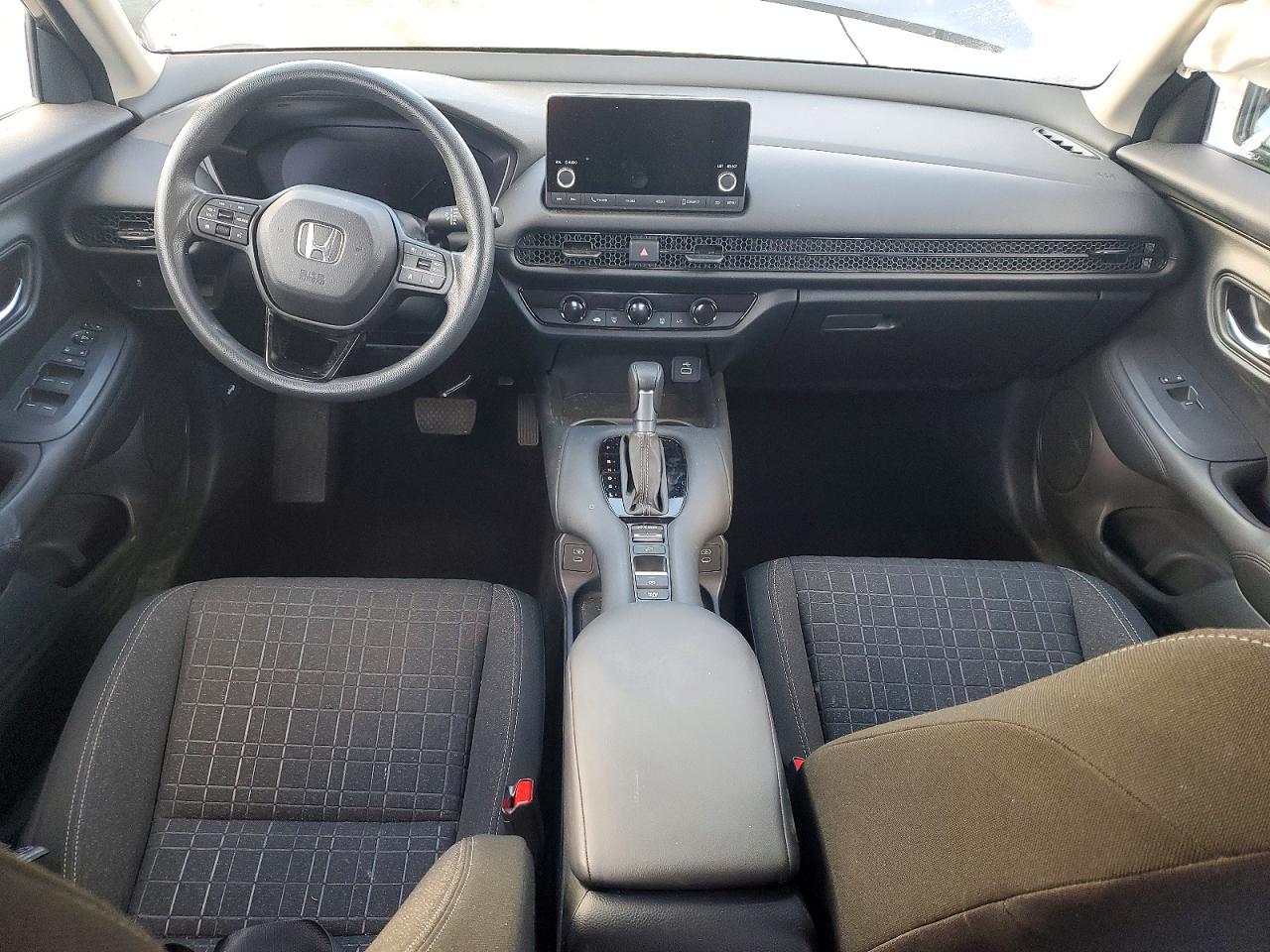 2024 HONDA HR-V LX photo 8