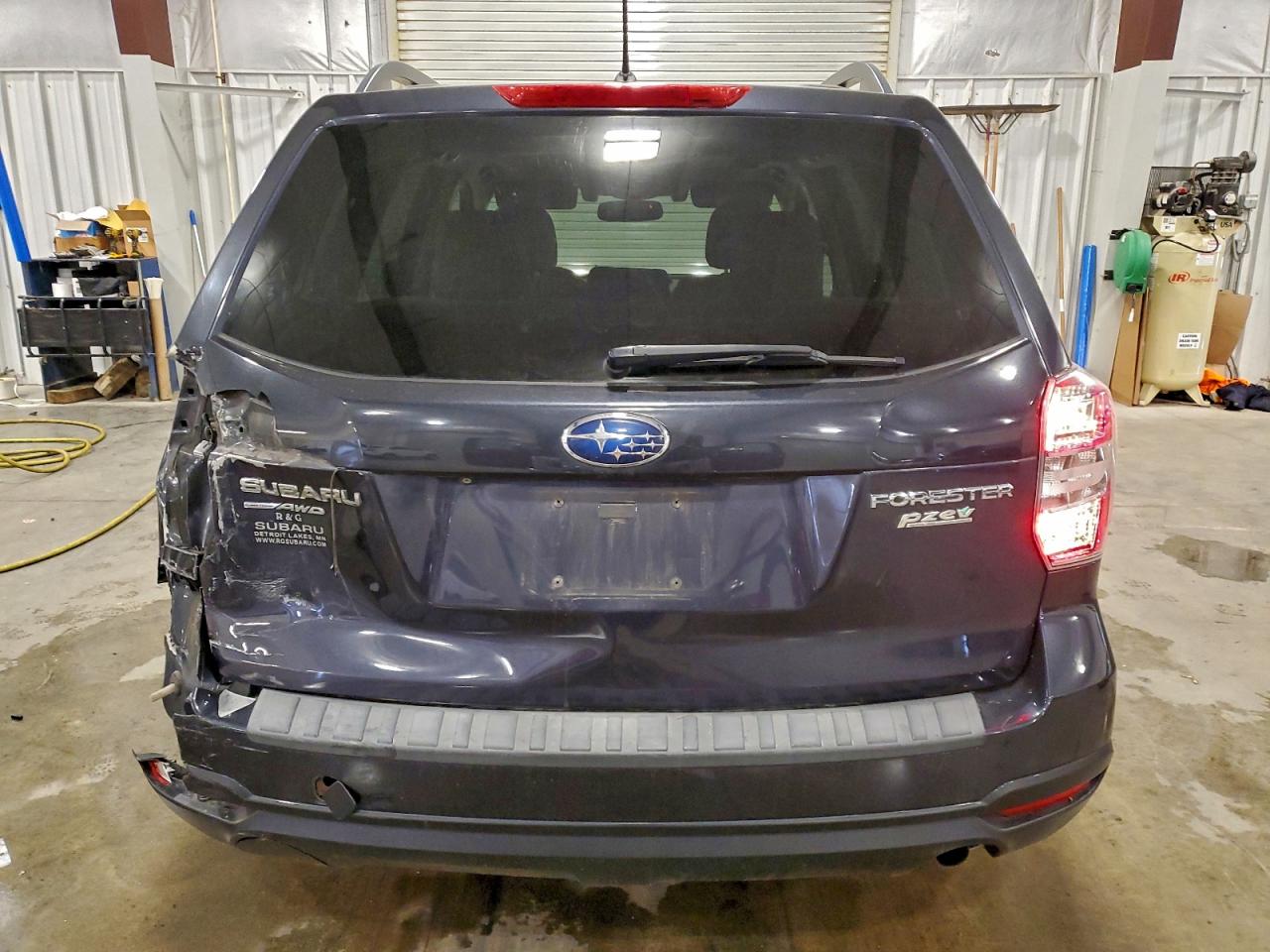 2015 SUBARU FORESTER 2.5I PREMIUM photo 6