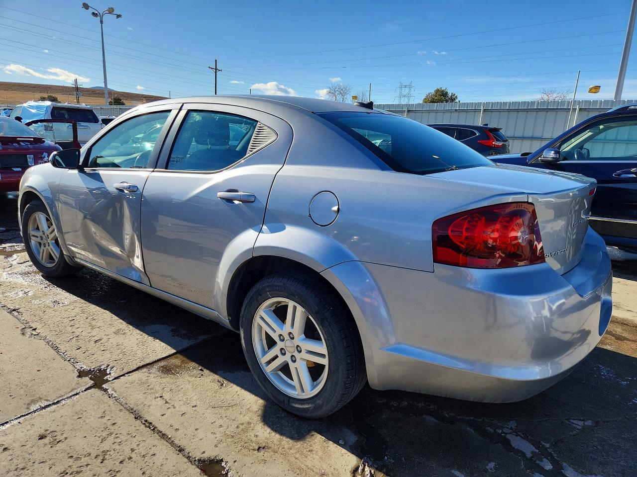 2014 DODGE AVENGER SXT photo 2
