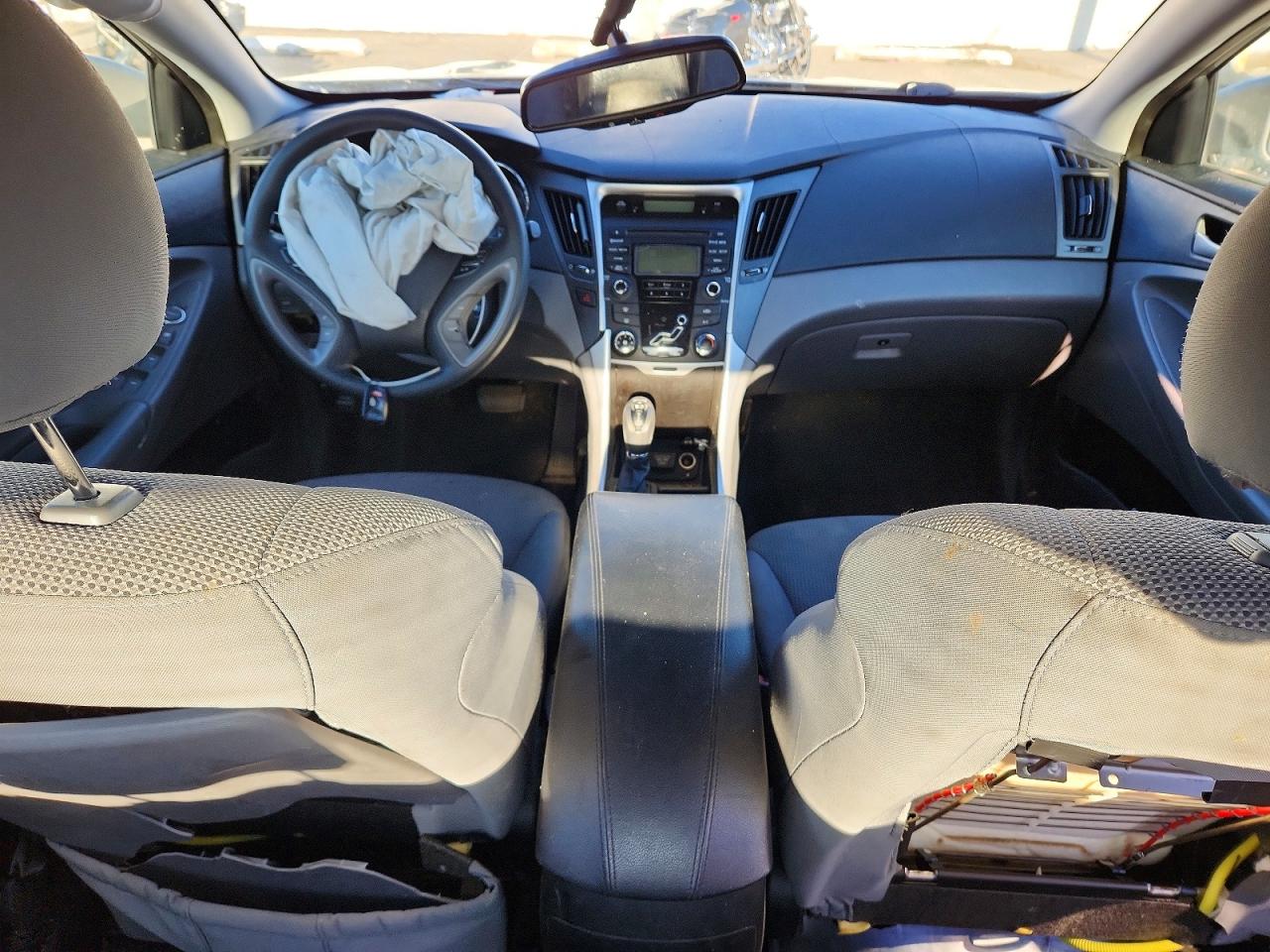 2013 HYUNDAI SONATA GLS photo 8