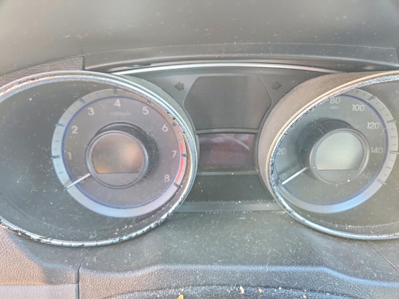 2013 HYUNDAI SONATA GLS photo 9
