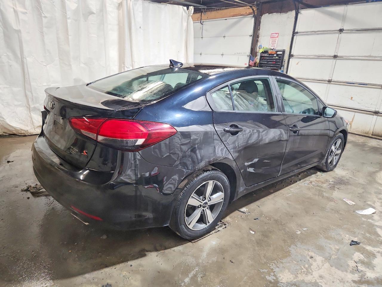 2018 KIA FORTE LX photo 3