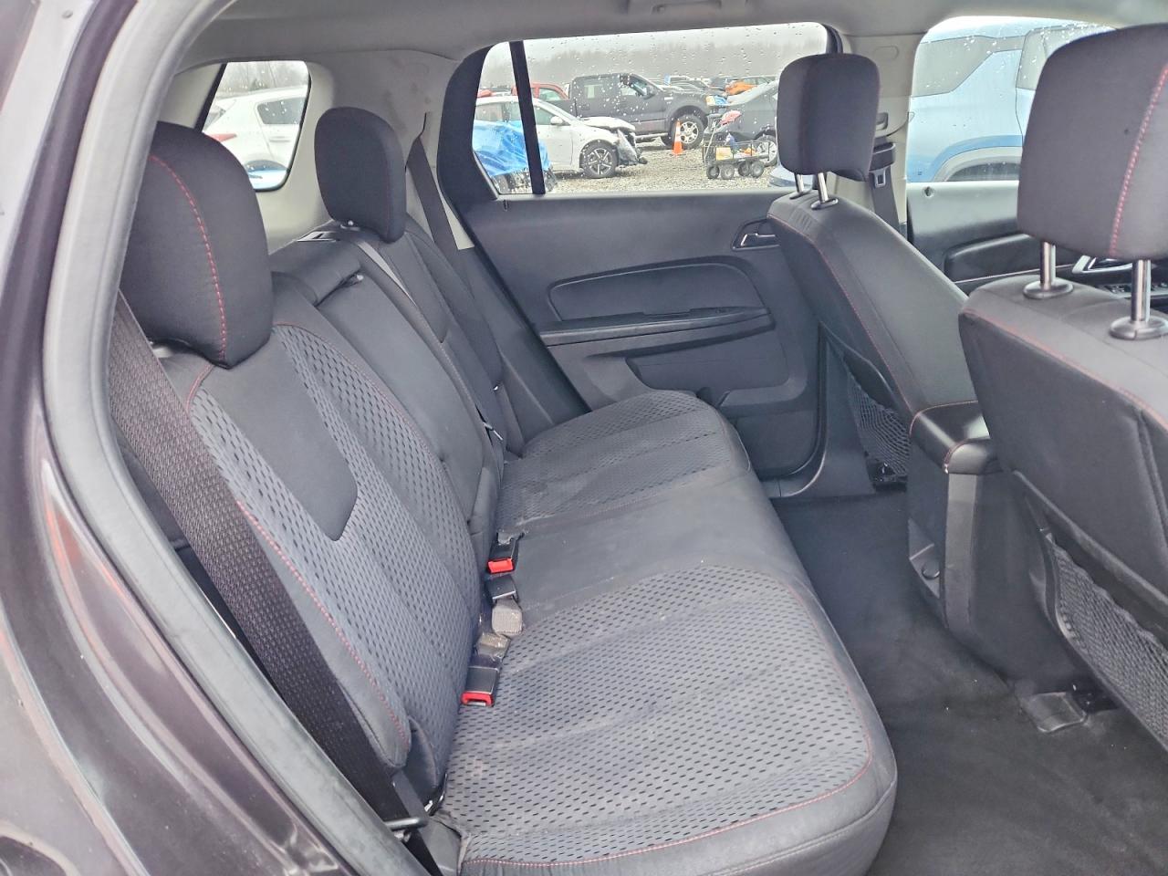2013 GMC TERRAIN SLE photo 11