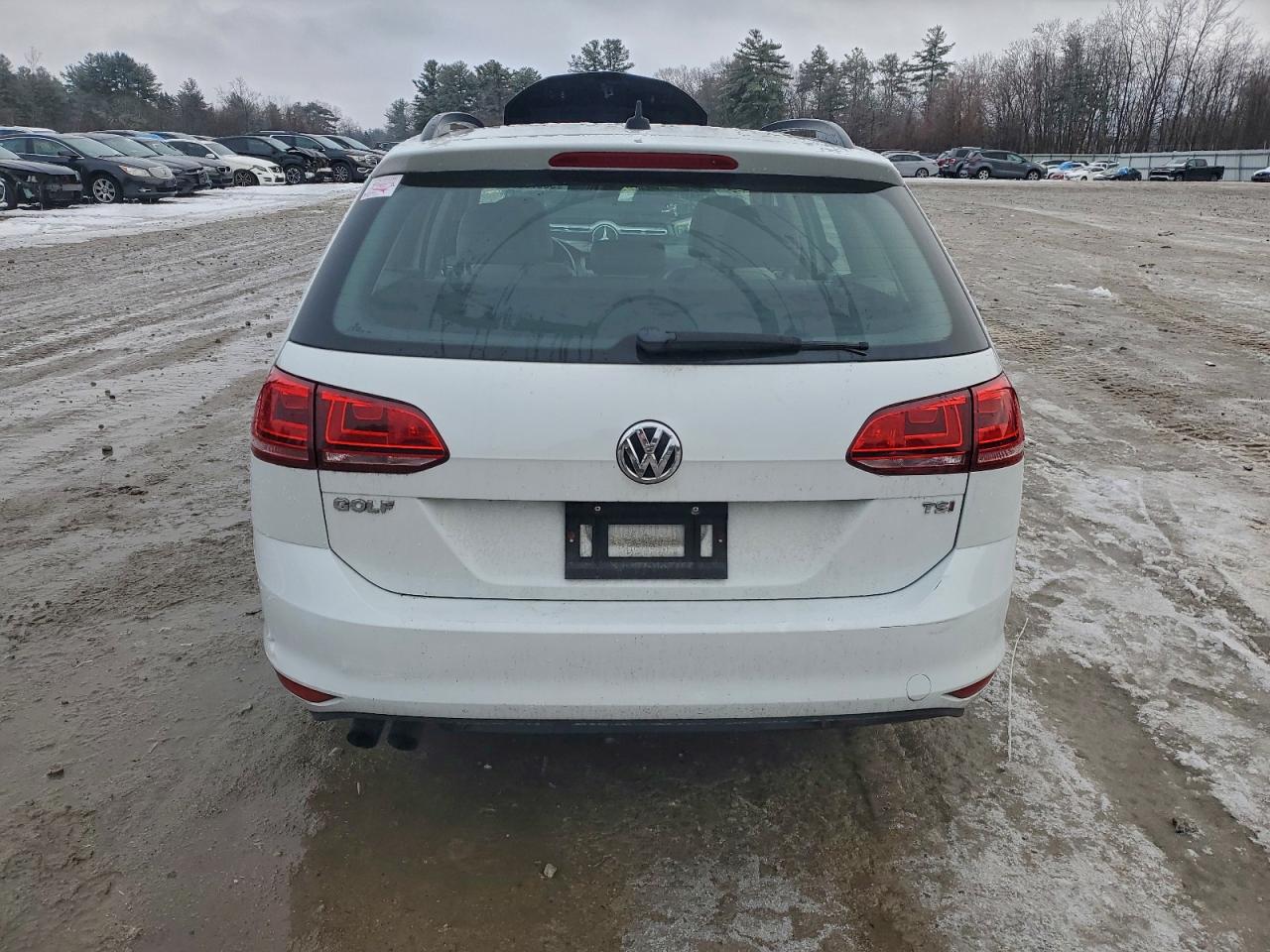 2015 VOLKSWAGEN GOLF SPORTWAGEN S photo 11
