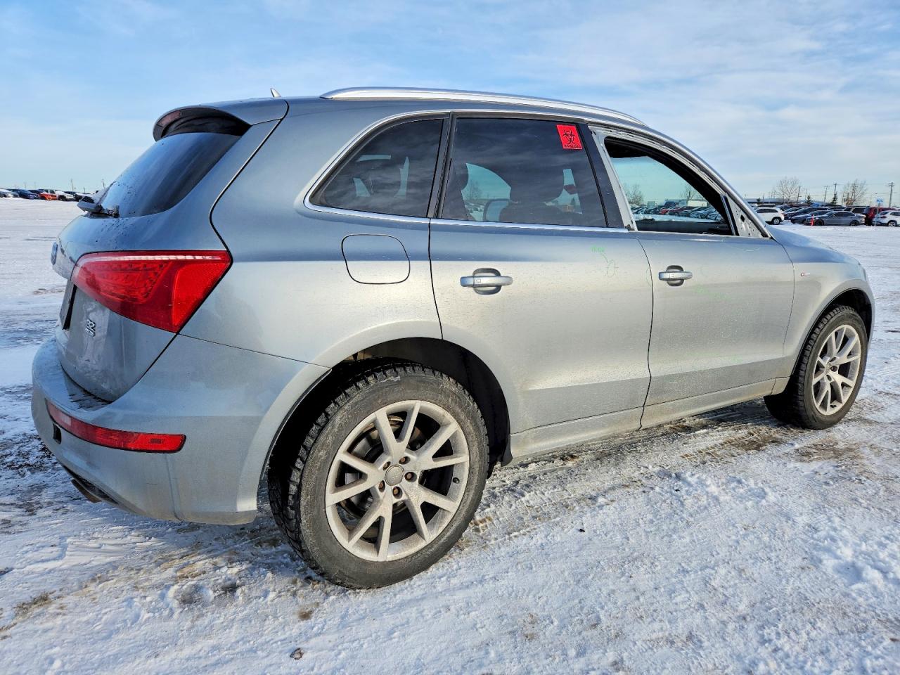 2010 AUDI Q5 PREMIUM PLUS photo 3