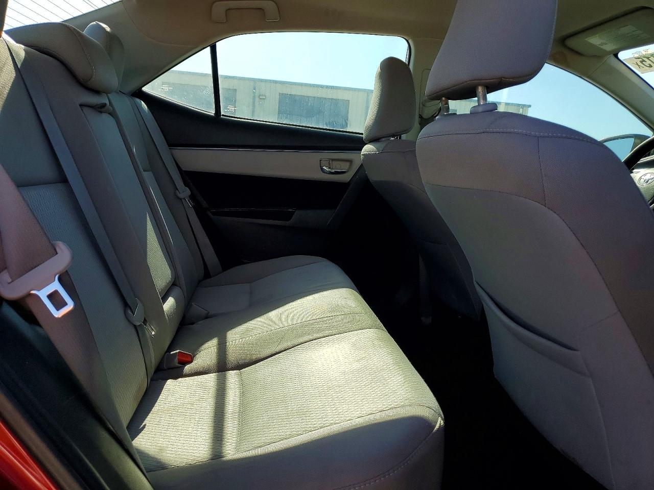 2016 TOYOTA COROLLA L photo 10