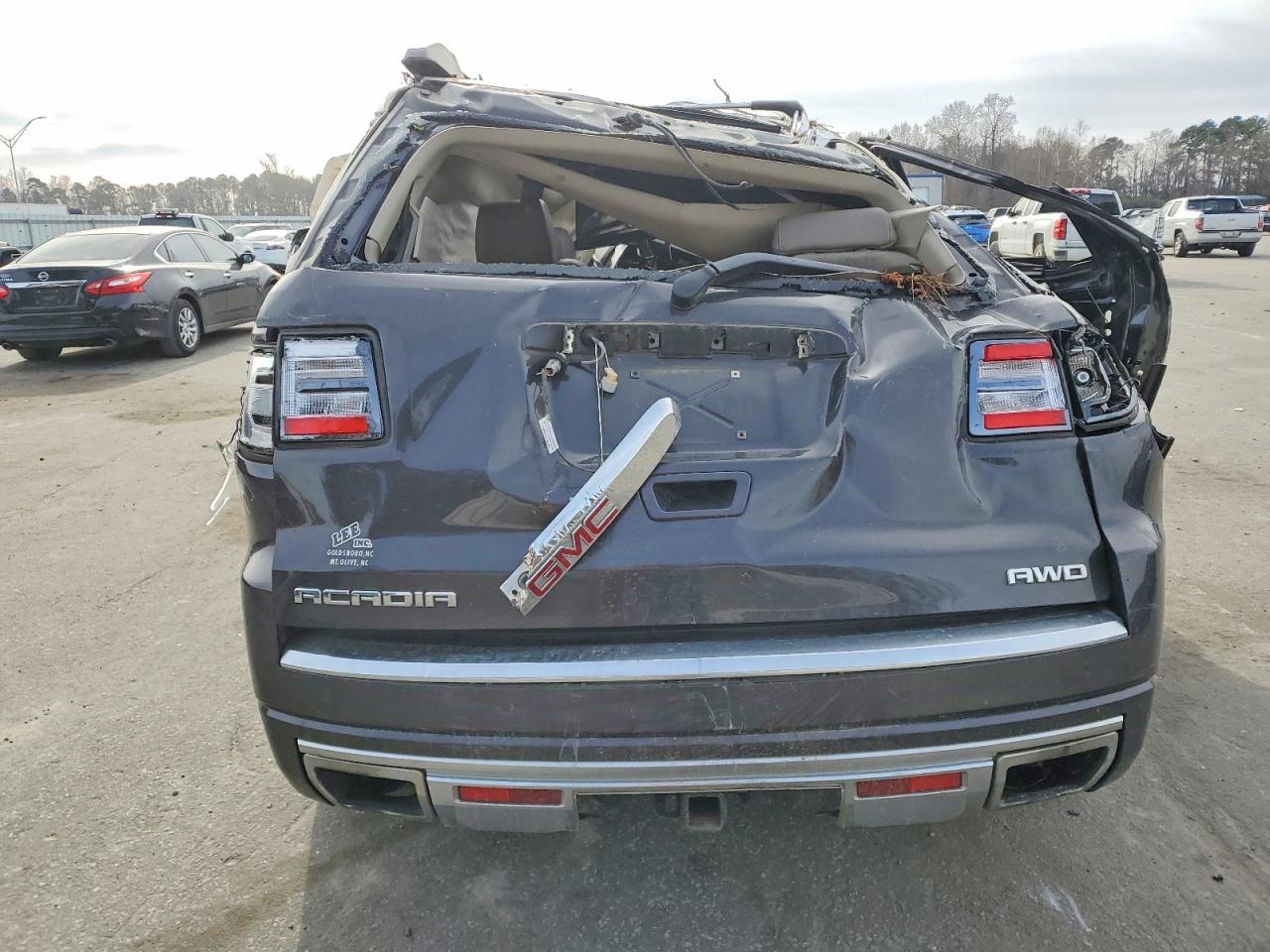 2014 GMC ACADIA DENALI photo 16