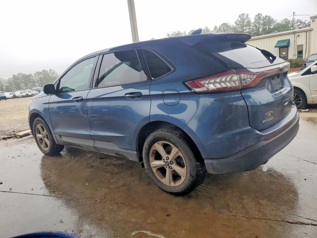 2018 FORD EDGE SE photo 2