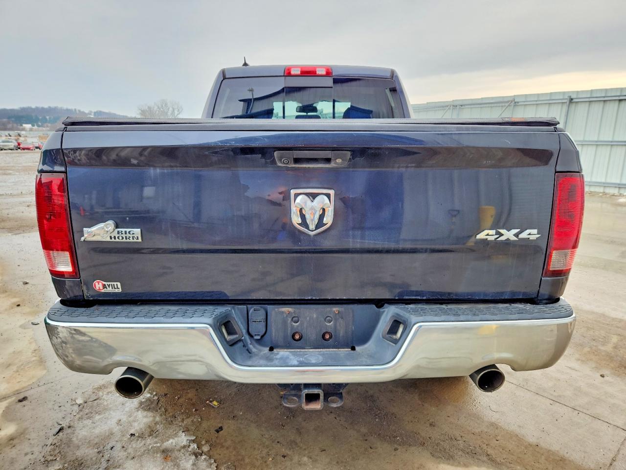 2013 RAM 1500 SLT photo 6