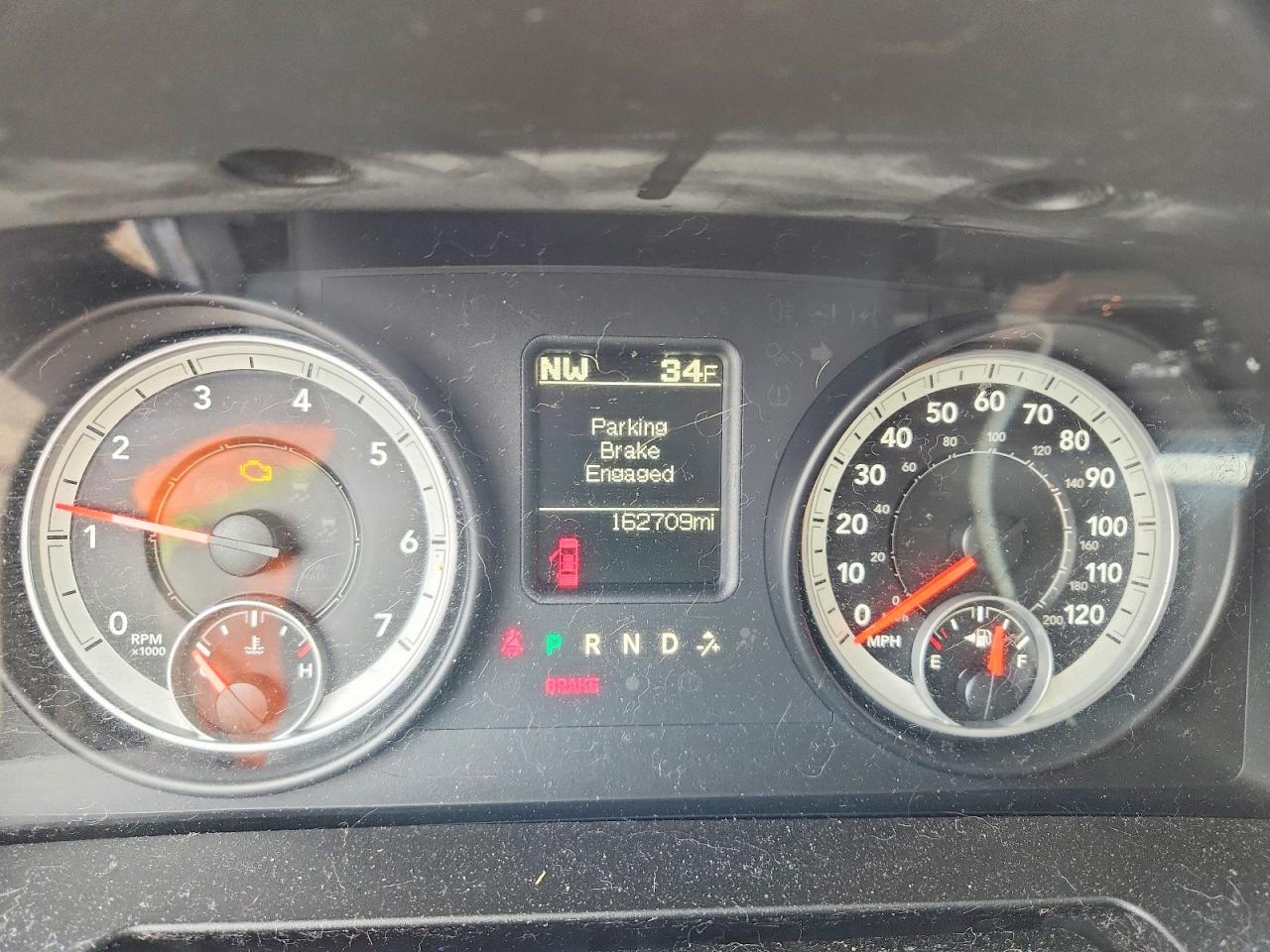 2013 RAM 1500 SLT photo 9