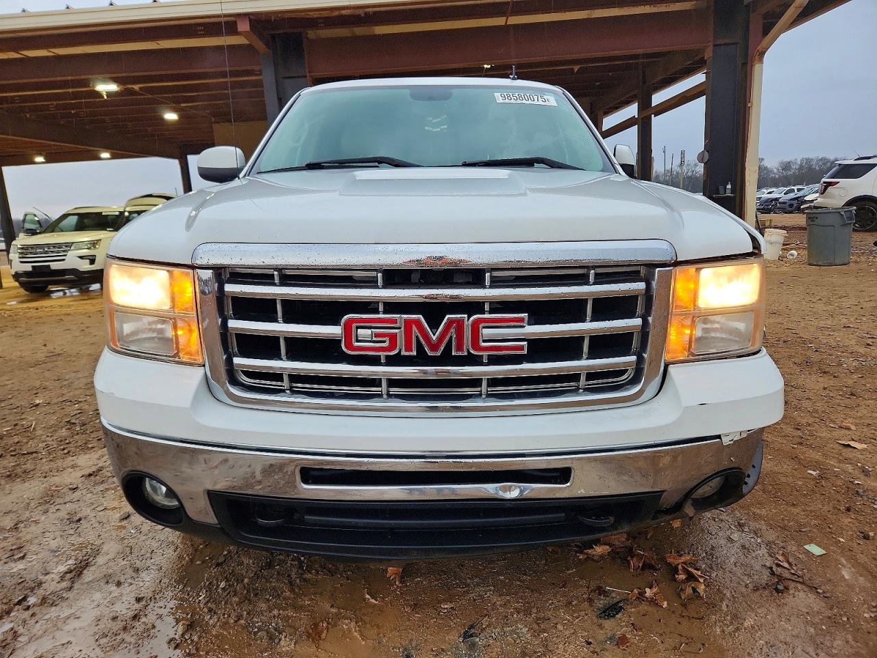 2010 GMC SIERRA K1500 SLT photo 5