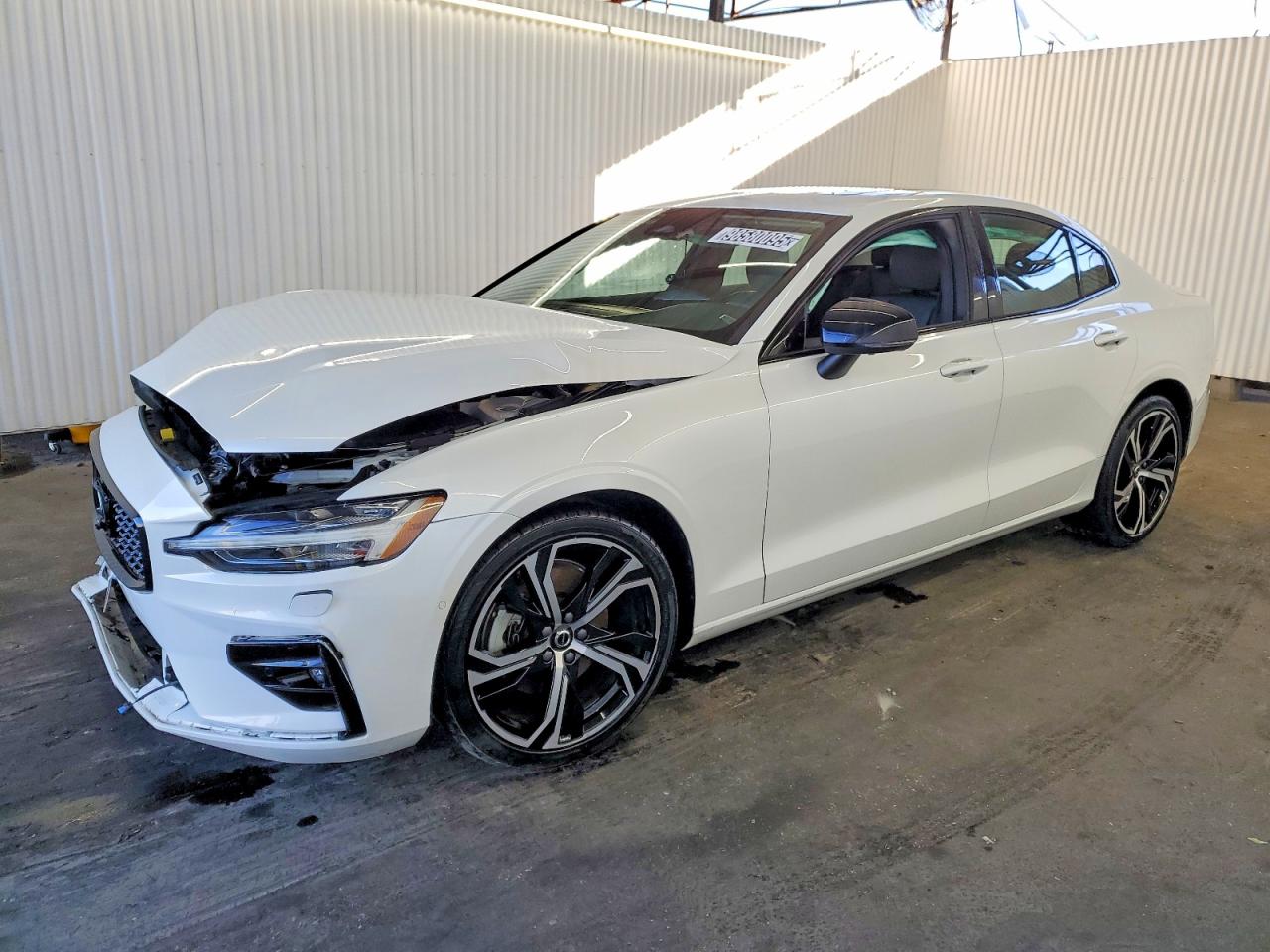 2024 VOLVO S60