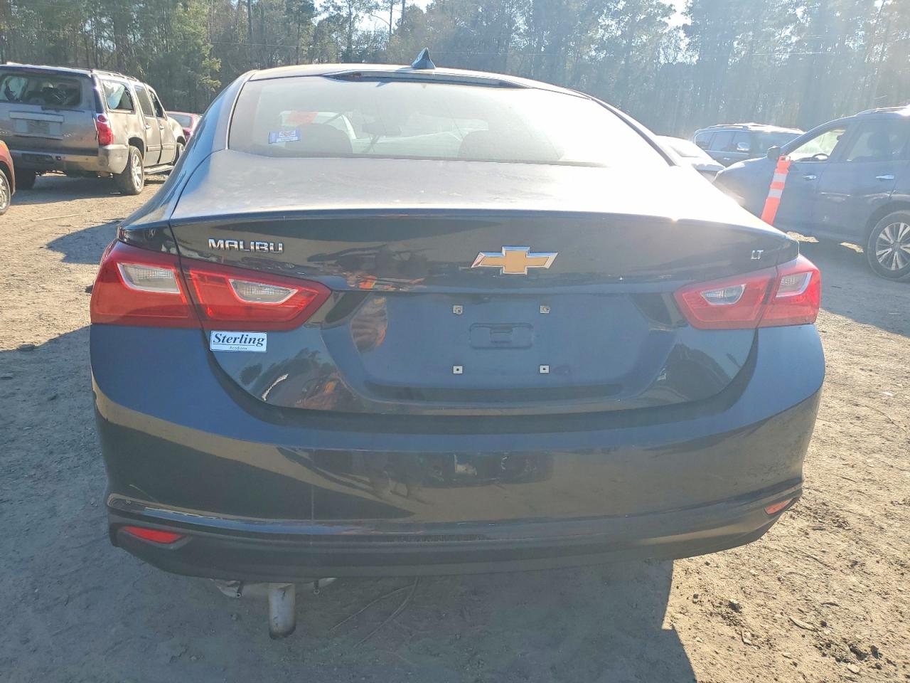 2023 CHEVROLET MALIBU LT photo 6