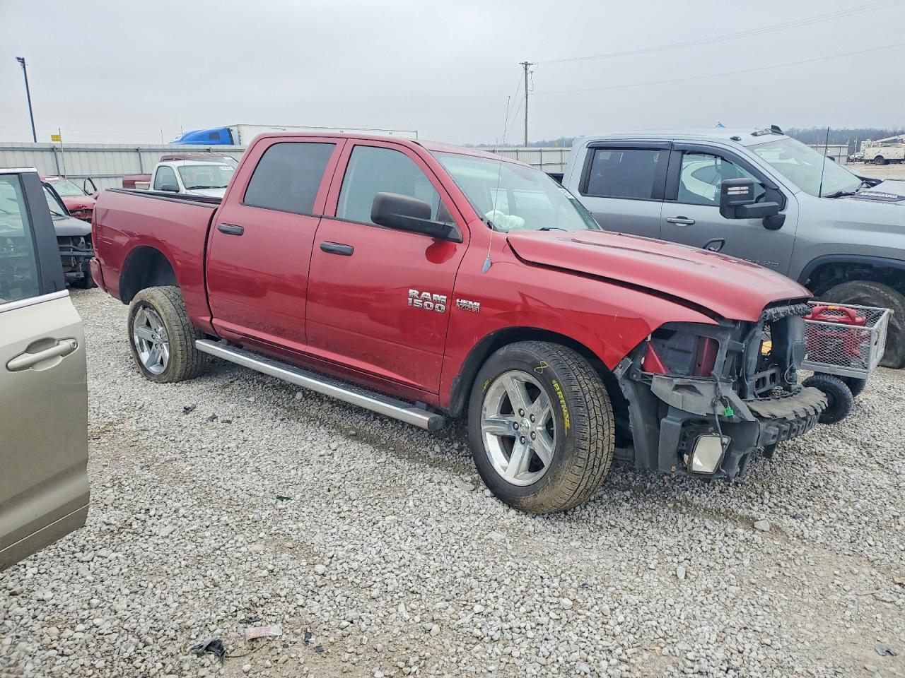 2013 RAM 1500 ST photo 4