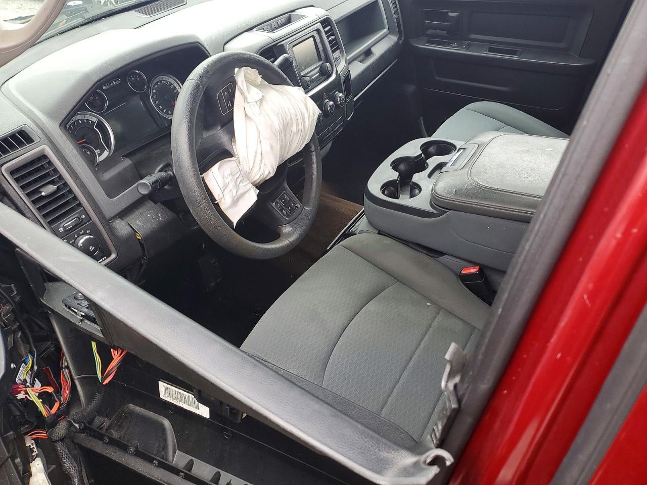 2013 RAM 1500 ST photo 7