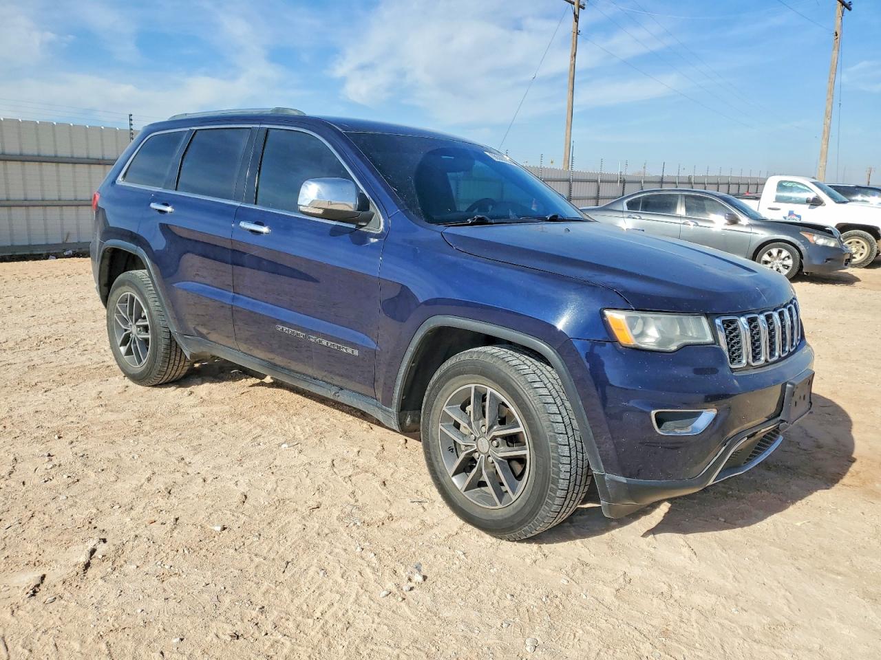 2018 JEEP GRAND CHEROKEE LIMITED photo 4