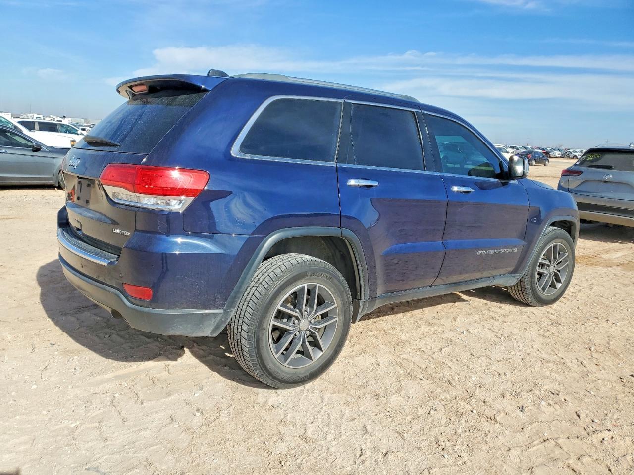 2018 JEEP GRAND CHEROKEE LIMITED photo 3