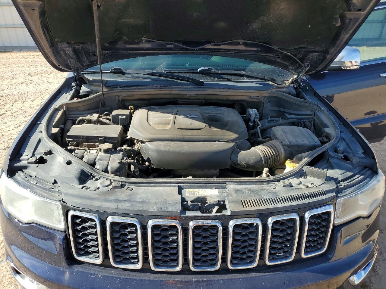 2018 JEEP GRAND CHEROKEE LIMITED photo 12