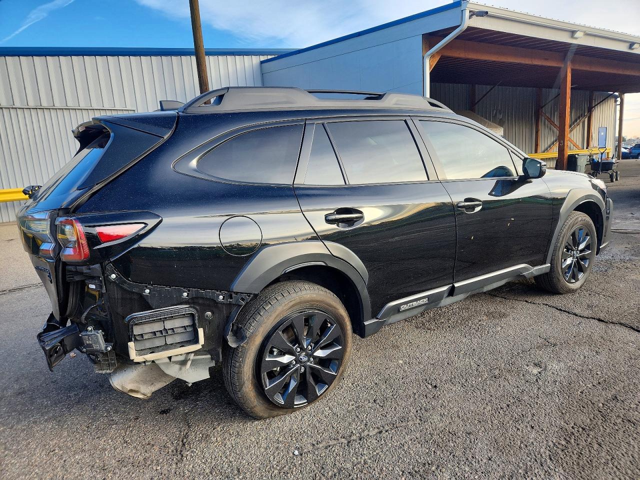 2025 SUBARU OUTBACK ONYX EDITION XT photo 3