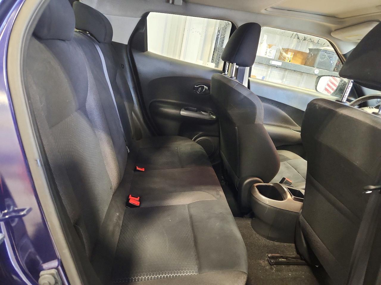 2015 NISSAN JUKE SV photo 10