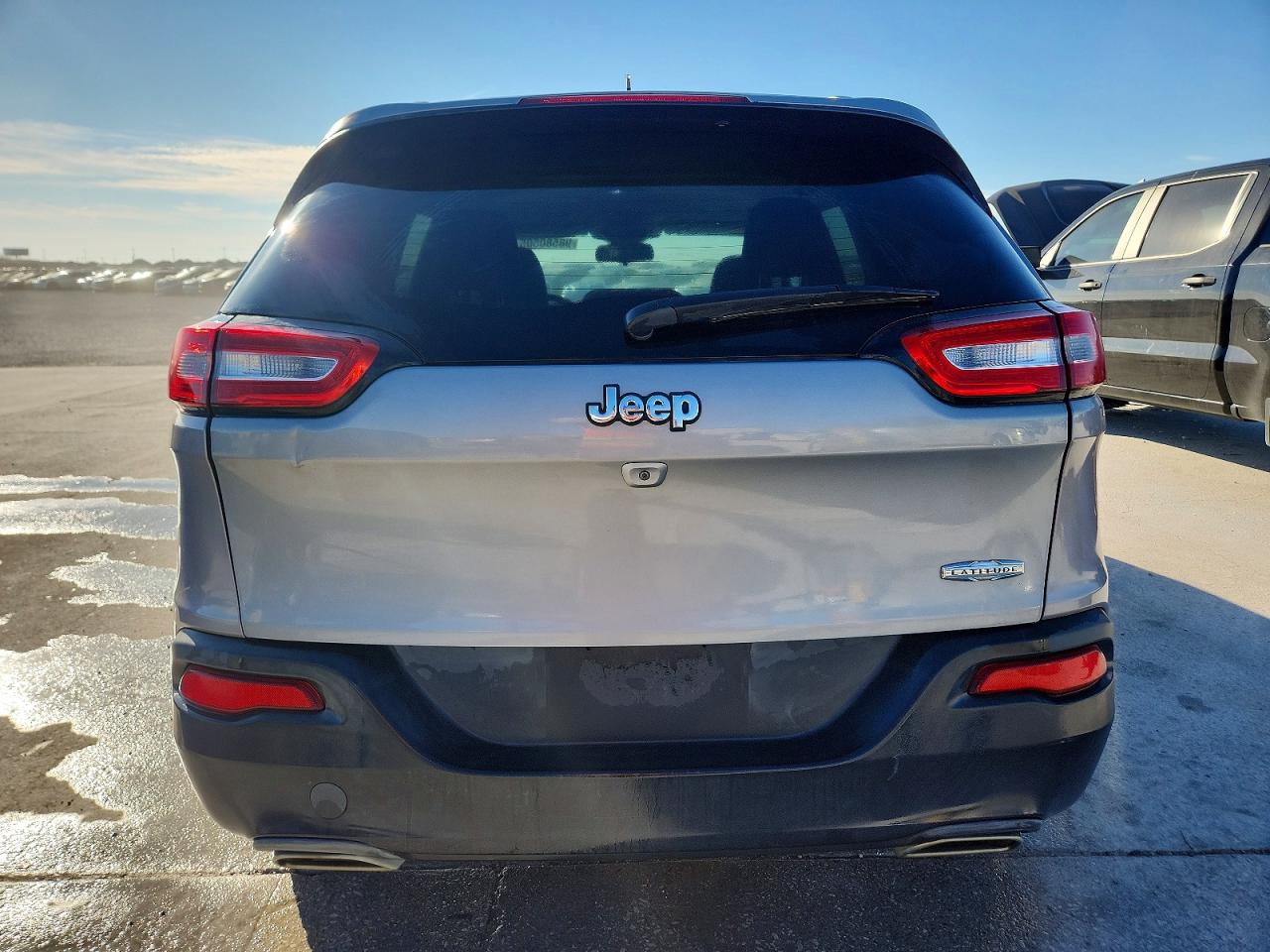 2015 JEEP CHEROKEE LATITUDE photo 6