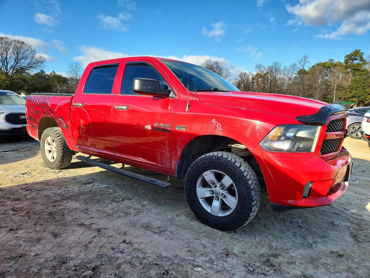 2017 RAM 1500 ST photo 4