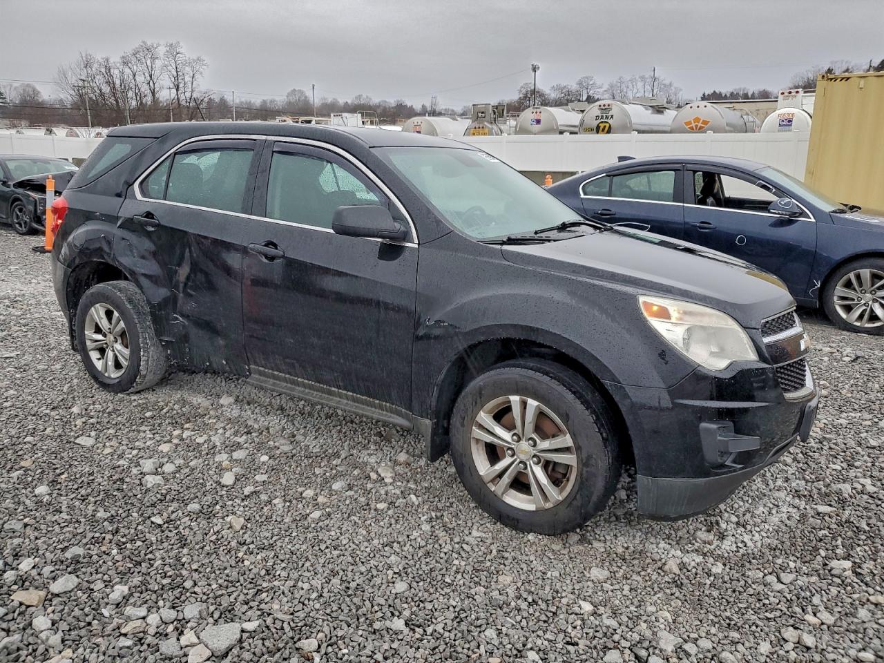 2014 CHEVROLET EQUINOX LS photo 4
