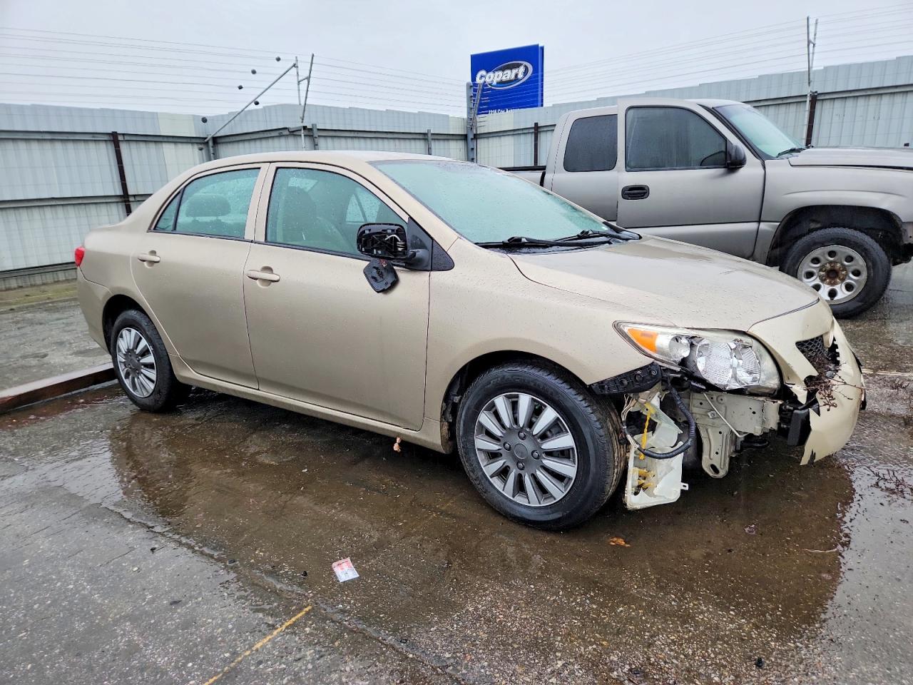 2010 TOYOTA COROLLA BASE photo 4