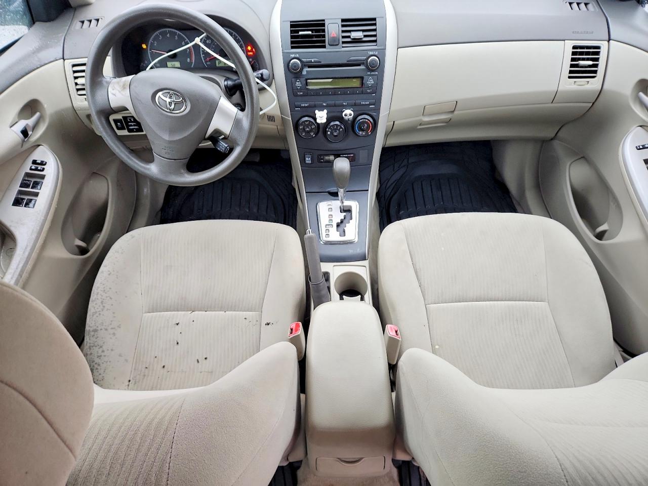 2010 TOYOTA COROLLA BASE photo 8