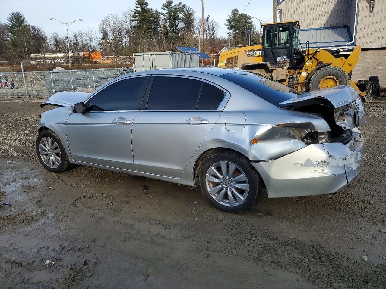2011 HONDA ACCORD EXL photo 2