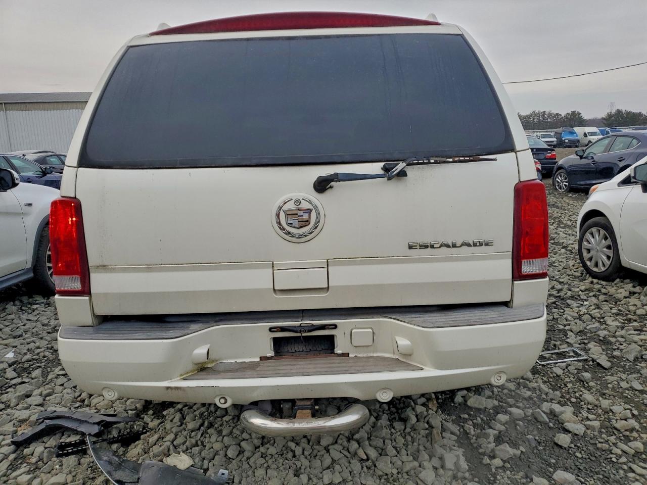 2004 CADILLAC ESCALADE photo 6