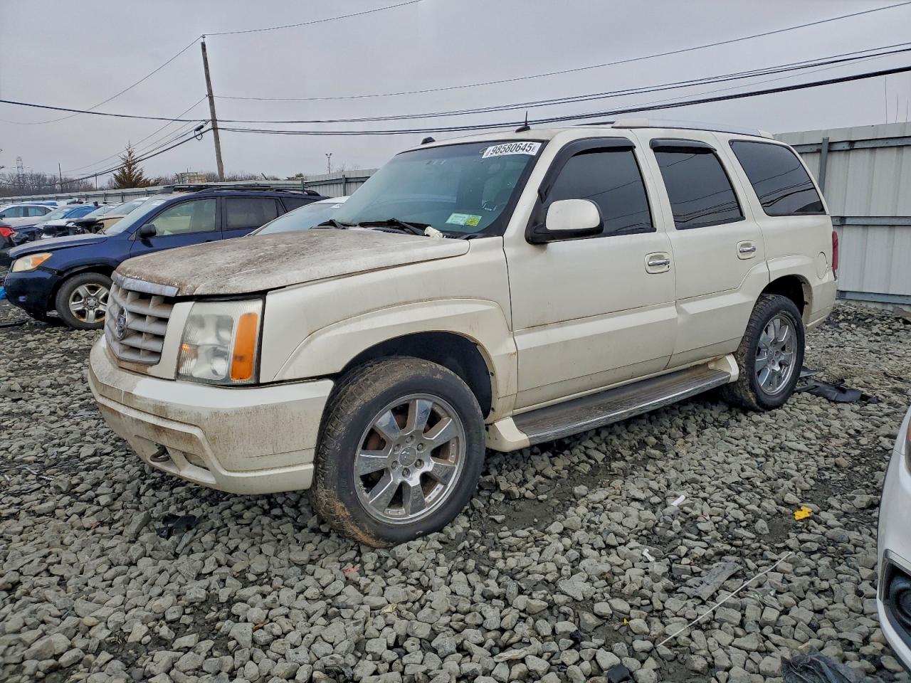 2004 CADILLAC ESCALADE