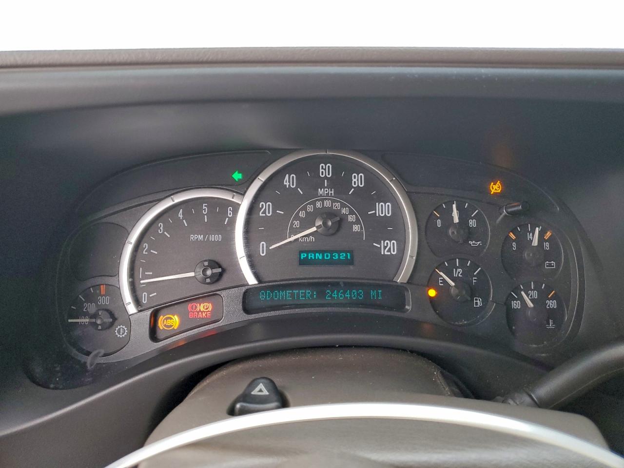 2004 CADILLAC ESCALADE photo 9