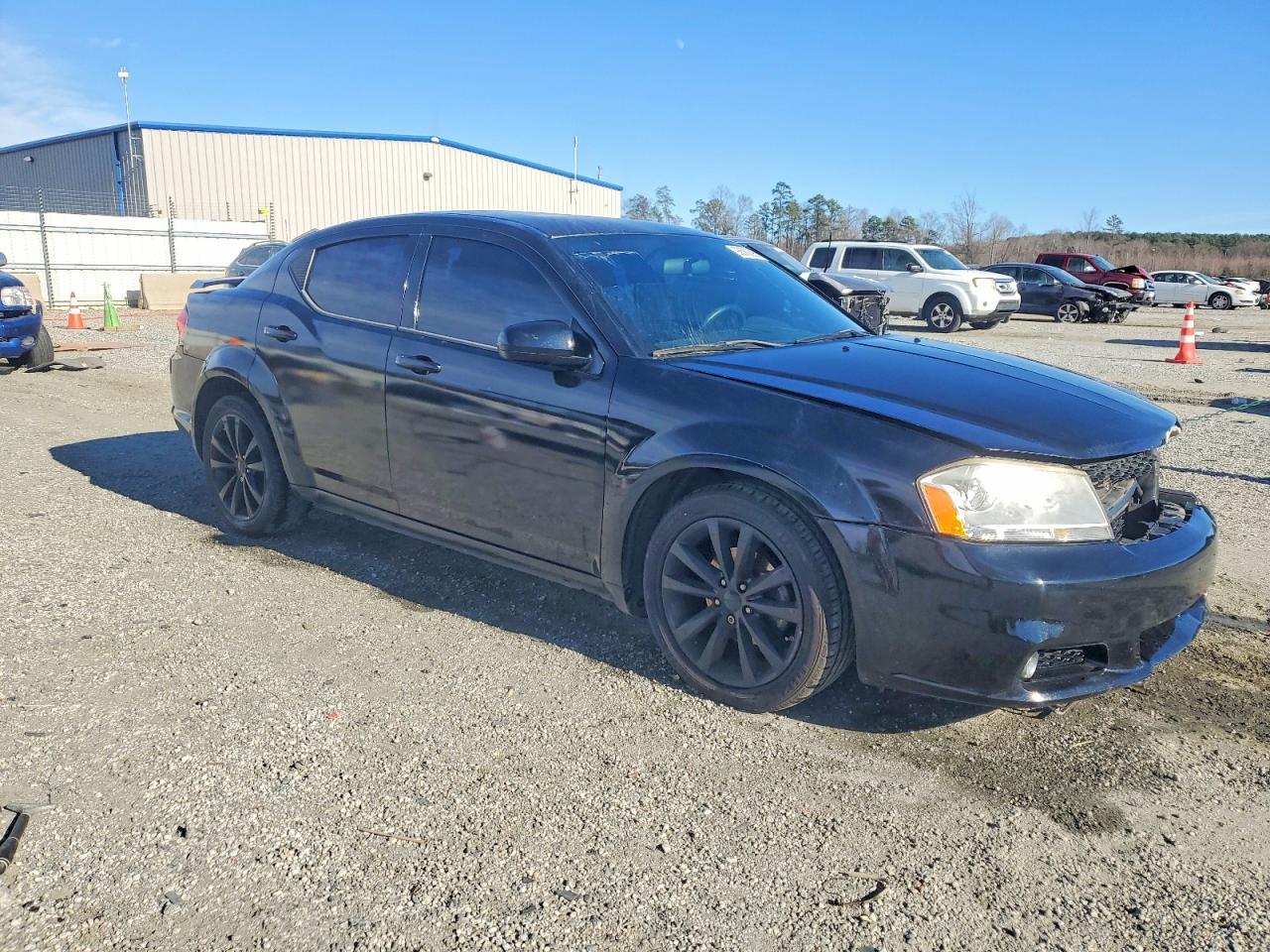 2014 DODGE AVENGER SXT photo 4