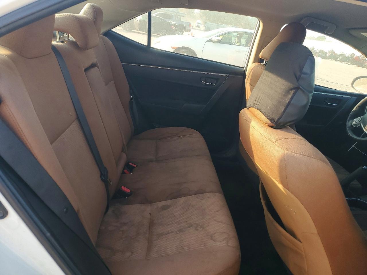 2016 TOYOTA COROLLA L photo 19