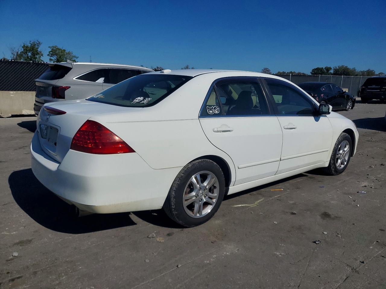 2007 HONDA ACCORD EX photo 3