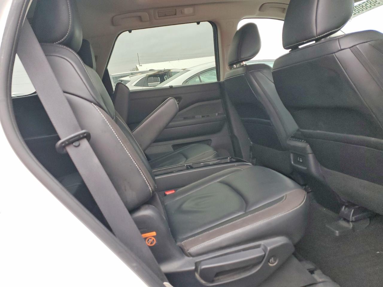 2023 NISSAN PATHFINDER SL photo 11