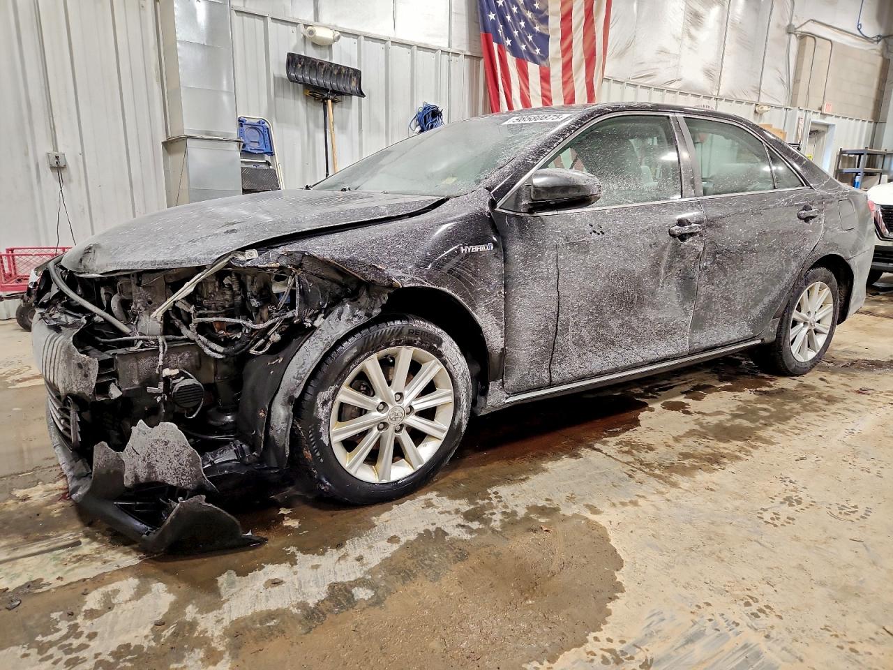 2012 TOYOTA CAMRY