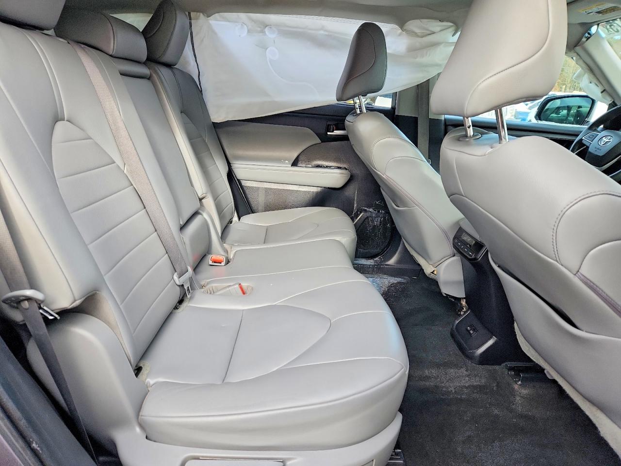 2023 TOYOTA HIGHLANDER L photo 11