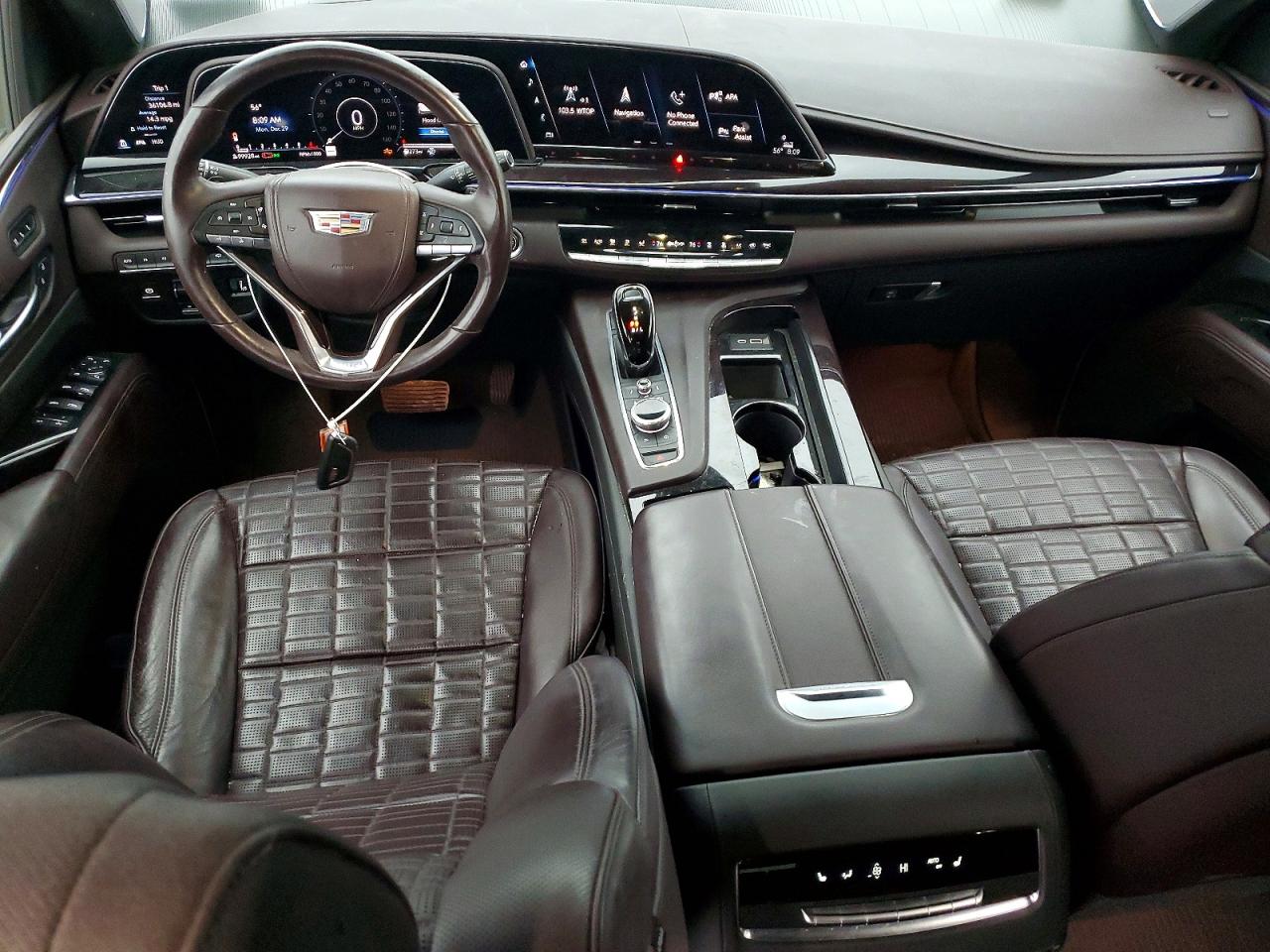 2021 CADILLAC ESCALADE ESV SPORT PLATINUM photo 8