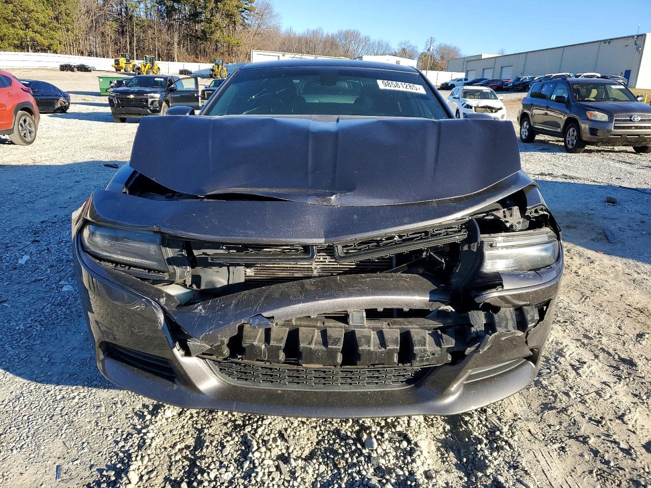 2020 DODGE CHARGER SXT photo 5