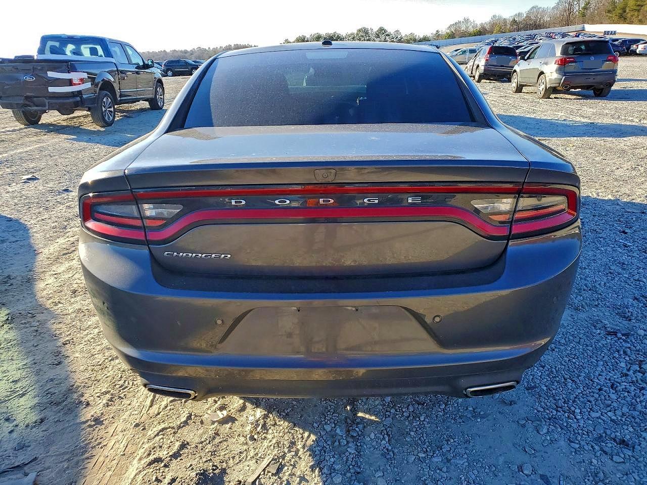 2020 DODGE CHARGER SXT photo 6