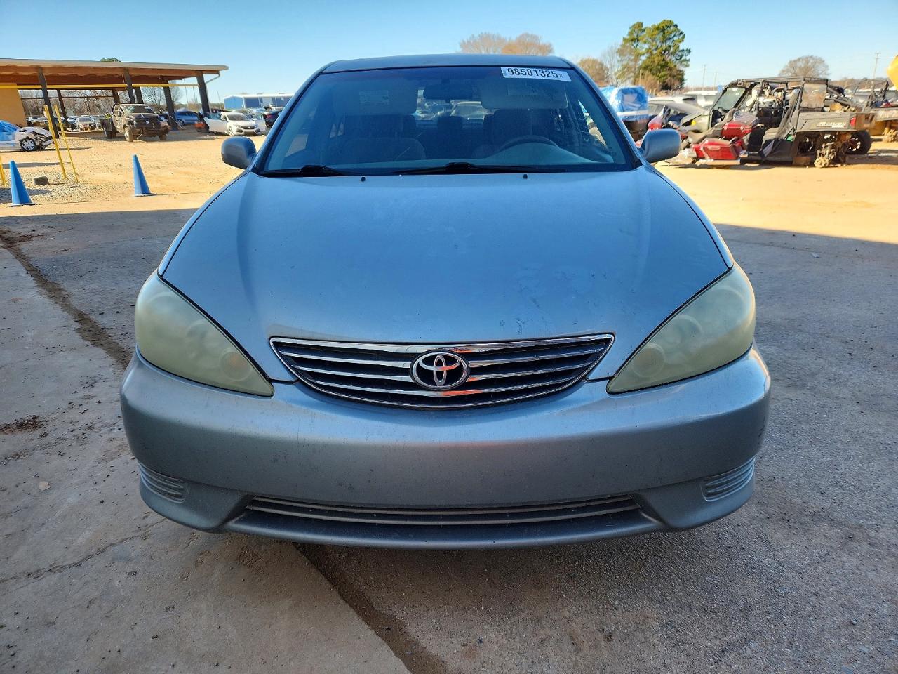 2006 TOYOTA CAMRY LE photo 5