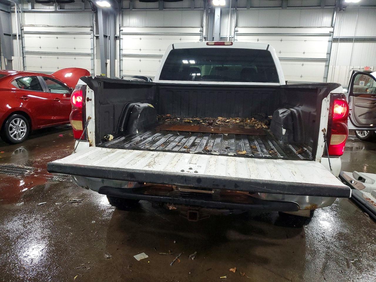 2004 CHEVROLET SILVERADO K2500 HEAVY DUTY photo 6